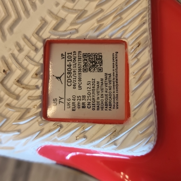 Jordan Why Not Zer0.3 White Crimson Black Youth Size 7 Sneakers Kids Spo… - Picture 6 of 9